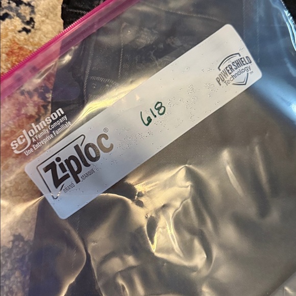 Agolde Sophie Hi Rise Crop Jeans in Temple (Black) Size 29 - Picture 12 of 12